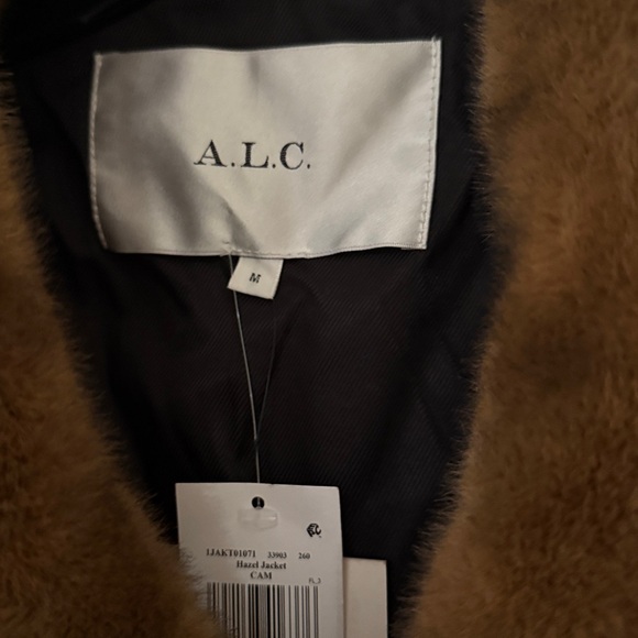 $655 A.L.C. Women's Hazel faux fur Jacket - Picture 10 of 15